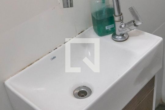 Lavabo de casa à venda com 3 quartos, 281m² em Parque Jabaquara, São Paulo