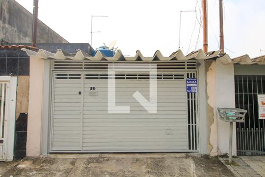 Fachada de casa para alugar com 1 quarto, 50m² em Vila Primavera, São Paulo