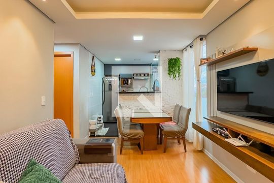 Sala de apartamento à venda com 2 quartos, 43m² em Morro Santana, Porto Alegre