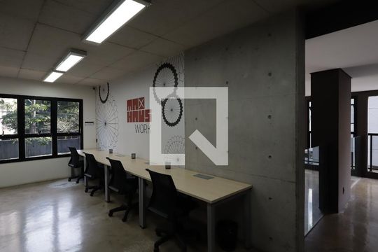 Área comum - Coworking de apartamento para alugar com 1 quarto, 70m² em Vila Suzana, São Paulo
