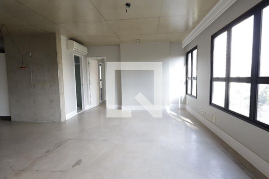 Sala de apartamento para alugar com 1 quarto, 70m² em Vila Suzana, São Paulo