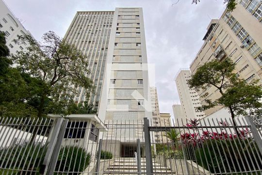 Fachada de apartamento à venda com 3 quartos, 190m² em Cerqueira César, São Paulo