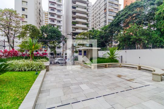 Área comum de apartamento à venda com 3 quartos, 190m² em Cerqueira César, São Paulo