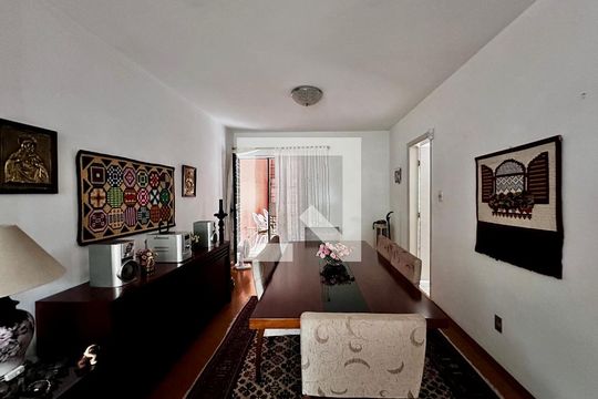 Sala de casa à venda com 3 quartos, 132m² em Brooklin Novo, São Paulo