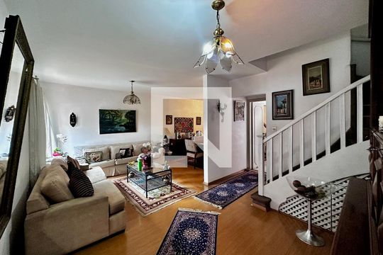Casa à venda com 3 quartos, 132m² em Brooklin Novo, São Paulo
