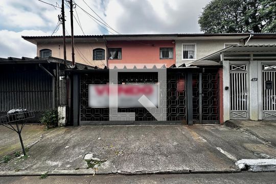 Fachada  de casa à venda com 3 quartos, 132m² em Brooklin Novo, São Paulo
