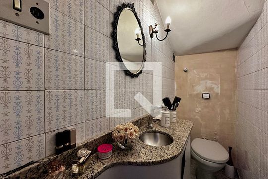 Lavabo  de casa à venda com 3 quartos, 132m² em Brooklin Novo, São Paulo