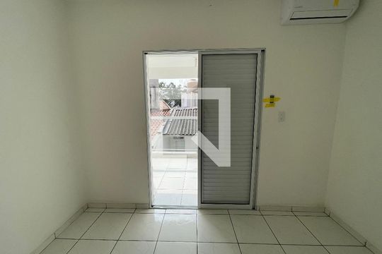 Quarto 2 de casa à venda com 3 quartos, 101m² em Jaguaré, São Paulo