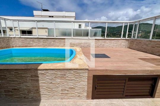 Apartamento à venda com 3 quartos, 200m² em Itaipu, Niterói