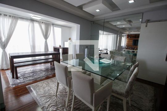 Sala de apartamento à venda com 4 quartos, 256m² em Jardim Wanda, Taboão da Serra
