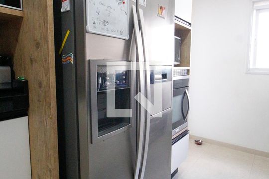 Cozinha de apartamento à venda com 4 quartos, 256m² em Jardim Wanda, Taboão da Serra