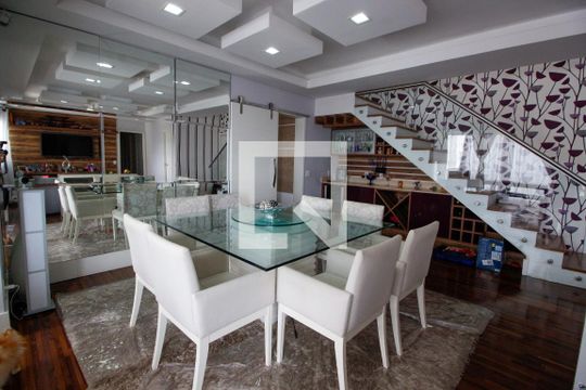 Sala de apartamento à venda com 4 quartos, 256m² em Jardim Wanda, Taboão da Serra