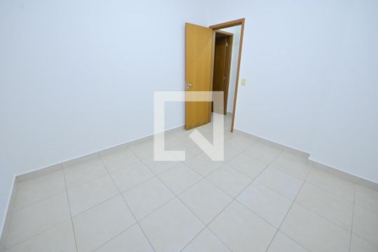 Quarto de apartamento para alugar com 2 quartos, 63m² em Parque Amazonia, Goiânia