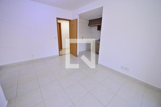 Sala de apartamento para alugar com 2 quartos, 63m² em Parque Amazonia, Goiânia