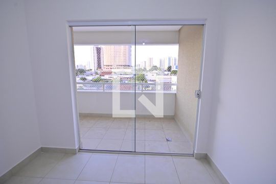Sala de apartamento para alugar com 2 quartos, 63m² em Parque Amazonia, Goiânia