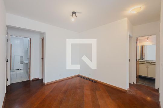 Sala de apartamento para alugar com 2 quartos, 70m² em Pinheiros, São Paulo