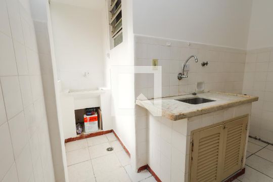 Cozinha de apartamento à venda com 1 quarto, 60m² em Aclimação, São Paulo
