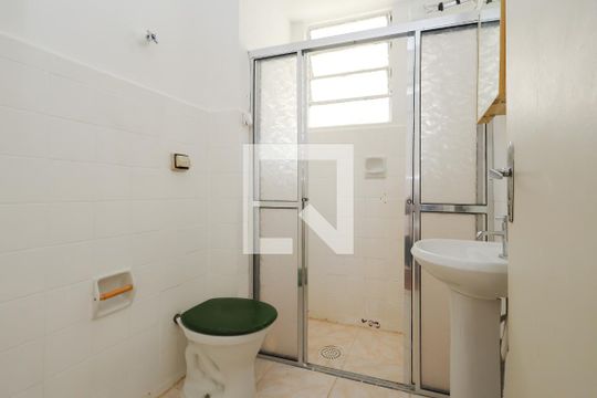 Banheiro de apartamento à venda com 1 quarto, 60m² em Aclimação, São Paulo