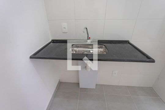 Cozinha de apartamento para alugar com 2 quartos, 40m² em Centro, Diadema