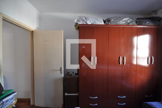 Quarto 1 de casa à venda com 2 quartos, 400m² em Vila Nova Mazzei, São Paulo