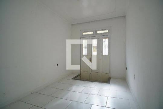 Apartamento para alugar com 2 quartos, 45m² em São Geraldo, Porto Alegre