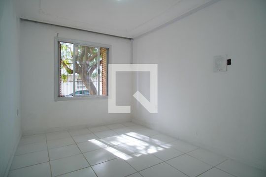 Quarto 2 de apartamento para alugar com 2 quartos, 45m² em São Geraldo, Porto Alegre