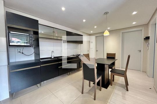 Sala de jantar  de apartamento à venda com 2 quartos, 65m² em Primavera, Novo Hamburgo