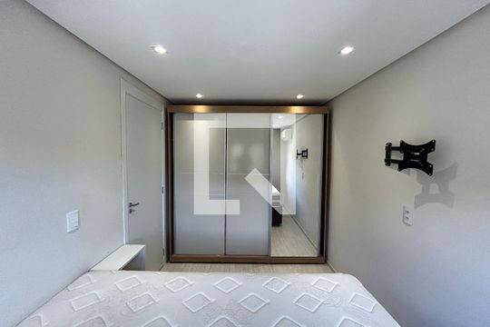 Quarto 1 de apartamento à venda com 2 quartos, 65m² em Primavera, Novo Hamburgo