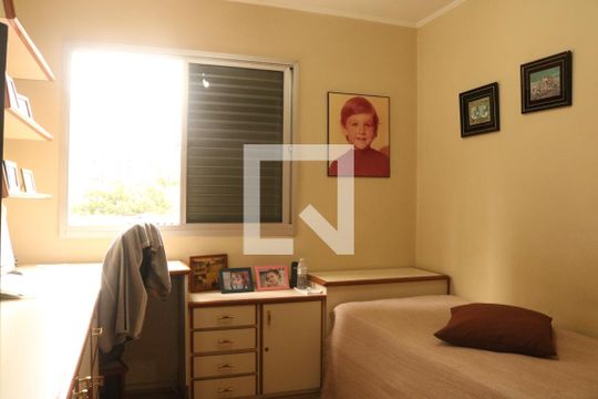 Quarto 1 de apartamento para alugar com 2 quartos, 119m² em Perdizes, São Paulo