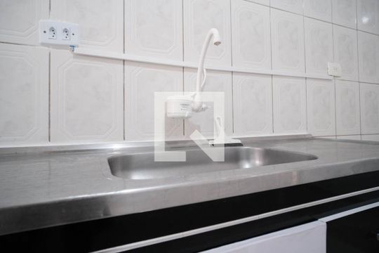 Cozinha de apartamento à venda com 2 quartos, 56m² em Vila Silvia, São Paulo