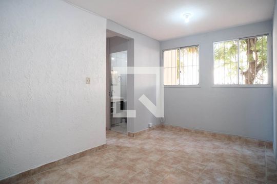 Sala de apartamento à venda com 2 quartos, 56m² em Vila Silvia, São Paulo