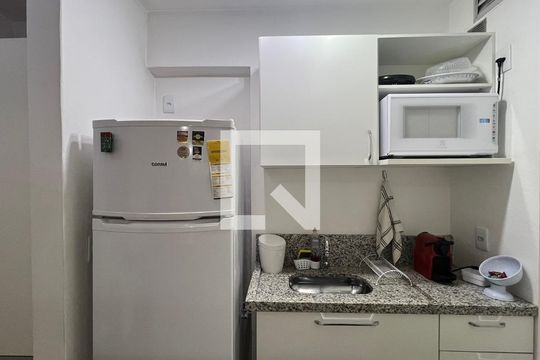 Cozinha de kitnet/studio à venda com 1 quarto, 30m² em Jardim Paulista, São Paulo