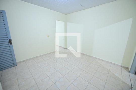 Quarto de casa para alugar com 2 quartos, 80m² em Setor Sul, Goiânia