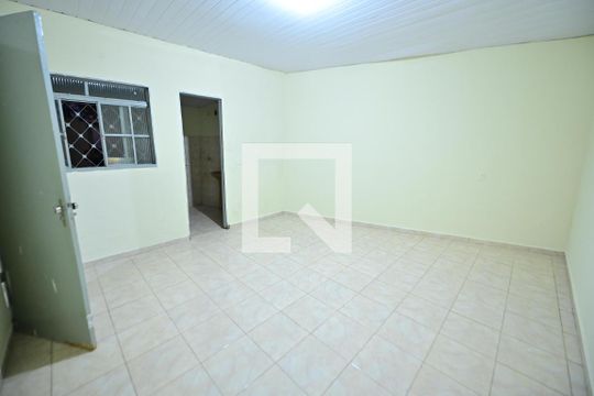 Quarto 2 de casa para alugar com 2 quartos, 80m² em Setor Sul, Goiânia