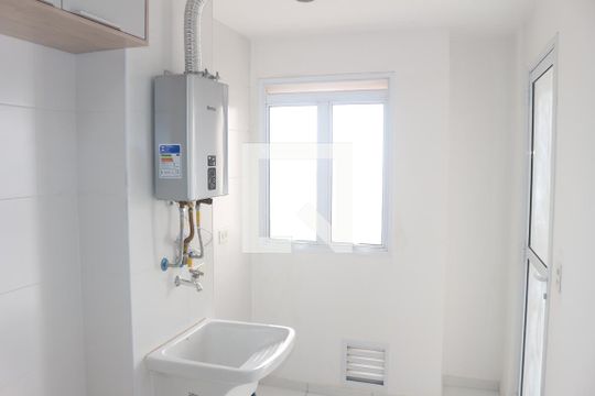 Área de Serviço de apartamento para alugar com 2 quartos, 65m² em Fundação, São Caetano do Sul