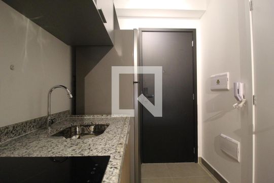 Studio de kitnet/studio para alugar com 1 quarto, 27m² em Moema, São Paulo
