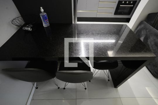 Sala de apartamento à venda com 2 quartos, 61m² em Liberdade, São Paulo