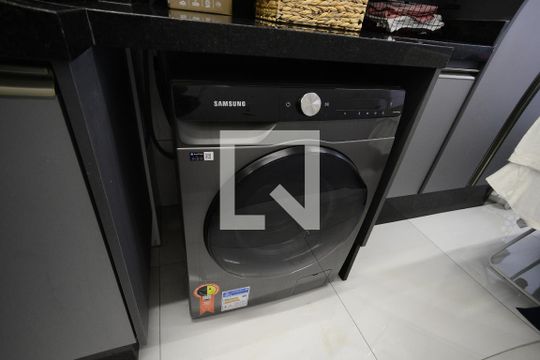 Área de Serviço de apartamento à venda com 2 quartos, 61m² em Liberdade, São Paulo