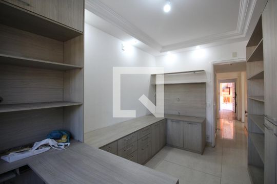 Quarto 3 de casa de condomínio à venda com 5 quartos, 350m² em Freguesia (jacarepaguá), Rio de Janeiro