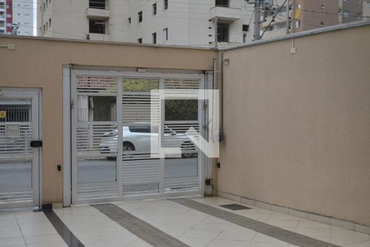 Garagem de apartamento para alugar com 2 quartos, 82m² em Campestre, Santo André