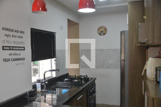 Cozinha de apartamento para alugar com 2 quartos, 82m² em Campestre, Santo André