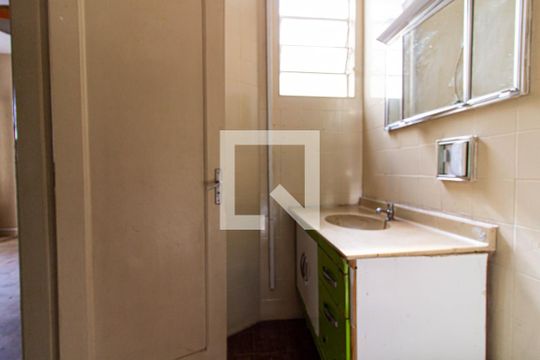 Banheiro 1 de casa à venda com 4 quartos, 260m² em Vila Romana, São Paulo