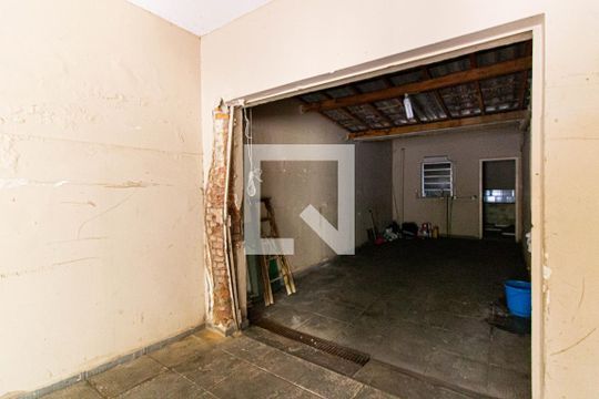 Garagem de casa à venda com 4 quartos, 260m² em Vila Romana, São Paulo