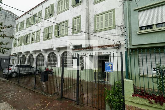 Placa de apartamento à venda com 1 quarto, 35m² em Floresta, Porto Alegre