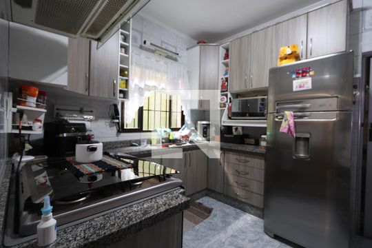 Cozinha de casa à venda com 3 quartos, 90m² em São Lucas, São Paulo