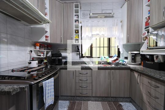 Cozinha de casa à venda com 3 quartos, 90m² em São Lucas, São Paulo