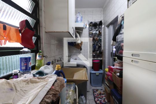 Lavanderia de casa à venda com 3 quartos, 90m² em São Lucas, São Paulo