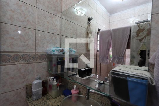 Banheiro da Suíte de casa à venda com 3 quartos, 90m² em São Lucas, São Paulo