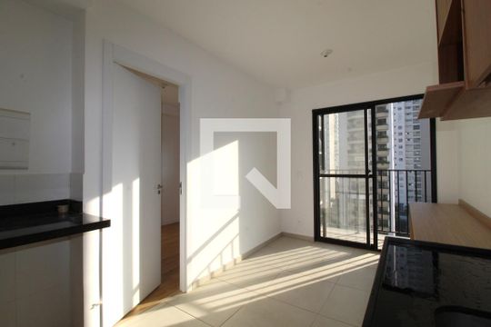 Sala/Cozinha de apartamento para alugar com 1 quarto, 26m² em Vila Olímpia, São Paulo