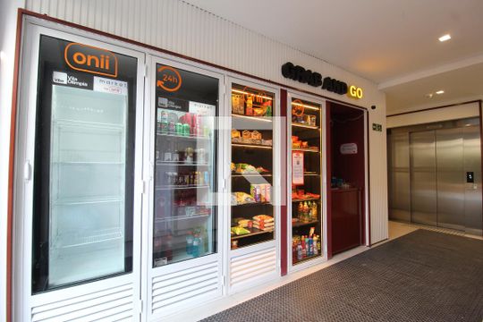 Área Comum - Mercado de apartamento para alugar com 1 quarto, 26m² em Vila Olímpia, São Paulo